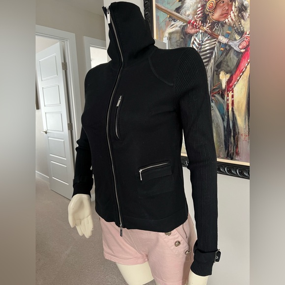 Karen Millen High Stand-Up Collar Cardigan – Stylish & Sophisticated - Picture 5 of 10